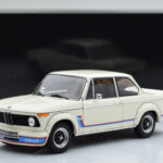 BMW 2002 Turbo Bílý Kyosho 1:18 - image 8 of 8