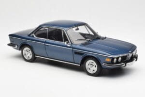 BMW 3.0 CSi E9 Modrý Metalíza AUTOart 1:18 70672 Kov – obrázek 6 z 8