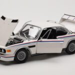 BMW 3.0 CSL E9 Bílý Heritage Edition Minichamps 1:18 - image 2 of 8
