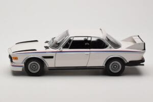BMW 3.0 CSL E9 Bílý Heritage Edition Minichamps 1:18 80432411550 Kov – obrázek 4 z 8