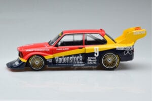 BMW 320 Group 5 #9 F. Albert DRM Norisring 1979 MCG 1:18 MCG18808R Kov – obrázek 3 z 6