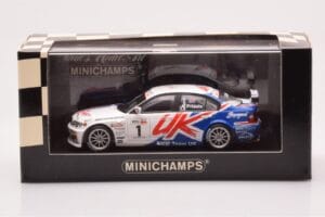 BMW 320si E90 BMW Team UK #1 A. Priaulx WTCC Porto Winner 2007 Minichamps 1:43 400072601 Kov – obrázek 4 z 4