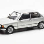 BMW 323i E21 Aspen Stříbrný AUTOart 1:18 80430433552