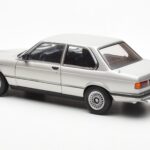 BMW 323i E21 Aspen Stříbrný AUTOart 1:18 80430433552 - image 7 of 8