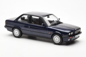 BMW 325i E30 Modrý Metalíza Norev 1:18 183201 Kov – obrázek 4 z 6