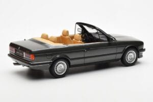 BMW 325i E30 Kabriolet Achat Zelený Otto 1:18 OT572 Pryskyřice – obrázek 2 z 6