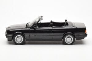 BMW 325i E30 Kabriolet Černý Metalíza Norev 1:18 183211 Kov – obrázek 3 z 6
