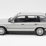 BMW 325i E30 Touring Stříbrný Norev 1:18 183216 - image 3 of 6