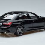 BMW 330i G20 Černý Metalíza Norev 1:18 183277 Kov - image 3 of 7