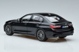 BMW 330i G20 Černý Metalíza Norev 1:18 183277 Kov – obrázek 6 z 7