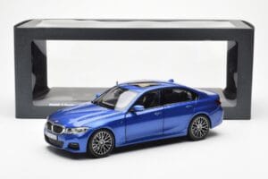 BMW 330i G20 Portimao Modrý Metallic Norev 1:18 80432450999 Kov – obrázek 8 z 8