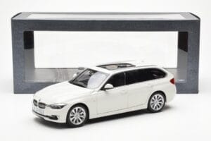 BMW 335i F31 Touring Alpine Bílý Paragon 1:18 80432244242 Kov – obrázek 8 z 8