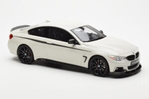 BMW 435i F32 M Performance Package Bílý GT Spirit 1:18 GT710 Pryskyřice – obrázek 4 z 6