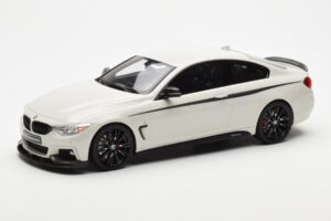 BMW 435i F32 M Performance Package Bílý GT Spirit 1:18 GT710