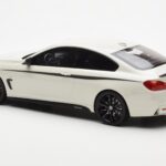 BMW 435i F32 M Performance Package Bílý GT Spirit 1:18 - image 5 of 6