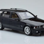 BMW 540 E39 Touring M Package Černý Otto 1:18 - image 4 of 6