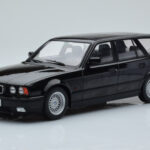 BMW 540i E34 Touring Černý Metalický MCG 1:18