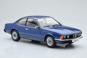 BMW 628 CSi E24 Modrý MCG 1:18 MCG18164 Kov – obrázek 3 z 5