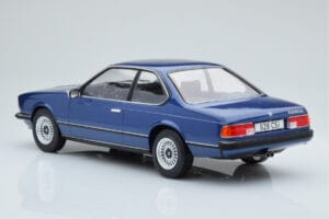 BMW 628 CSi E24 Modrý MCG 1:18 MCG18164 Kov – obrázek 4 z 5