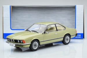 BMW 628 CSi E24 Světle Zelený MCG 1:18 MCG18163 Kov – obrázek 5 z 5