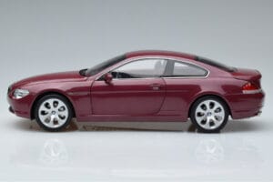 BMW 645Ci E63 Tmavě Červený Kyosho 1:18 08701CR Kov – obrázek 4 z 7