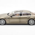 BMW 650i F06 Gran Coupe Frozen Bronzový Metallic Paragon 1:18 - image 4 of 8
