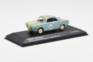 BMW 700 Sport #64 Hulbusch / Stausberg 12 Hours of Nurburgring 1961 Minichamps 1:43 400612364 Kov – obrázek 2 z 4