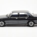 BMW 733i E23 Černý Metallic KK-Scale 1:18 - image 3 of 6