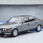 BMW 7 Series E32 740i Stříbrný MCG 1:18 MCG18161 Kov - image 5 of 5
