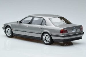 BMW 7 Series E38 750iL Otto 1:18 OT952 Pryskyřice – obrázek 5 z 6