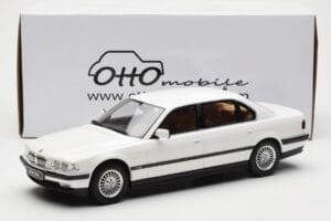 BMW 750iL E38 Asia Exclusive Bílý Otto 1:18 OT836 Pryskyřice – obrázek 6 z 6
