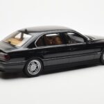 BMW 750iL E38 Černý Otto 1:18 - image 2 of 6