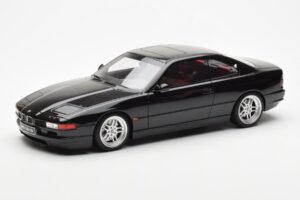 BMW 850 CSi E31 Černý Otto 1:18 OT827