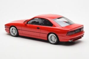 BMW 850 CSi E31 Červený Otto 1:18 OT158 Pryskyřice – obrázek 5 z 6