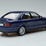 BMW Alpina B10 4.6 E34 Modrý MCG 1:18 MCG18230 Kov - image 2 of 6