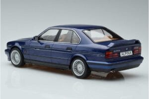 BMW Alpina B10 4.6 E34 Modrý MCG 1:18 MCG18230 Kov – obrázek 5 z 6