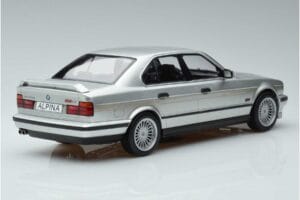 BMW Alpina B10 4.6 E34 Stříbrný MCG 1:18 MCG18231 Kov – obrázek 2 z 5