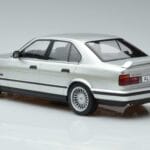 BMW Alpina B10 4.6 E34 Stříbrný MCG 1:18 MCG18231 Kov - image 5 of 5