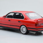 BMW Alpina B10 E34 Biturbo Červený Otto 1:18 - image 5 of 6