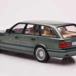 BMW Alpina B10 E34 Touring Tmavě Zelený MCG 1:18 - image 5 of 6
