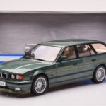 BMW Alpina B10 E34 Touring Tmavě Zelený MCG 1:18 - image 6 of 6