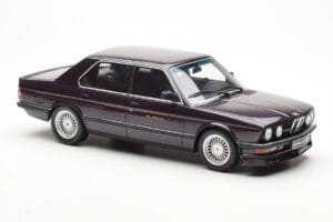 BMW Alpina B7 E24 Turbo Wine Červený Metallic Otto 1:18 OT152 Pryskyřice – obrázek 4 z 6