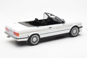 BMW Alpina C2 2.7 E30 Kabriolet Bílý MCG 1:18 MCG18383 Kov – obrázek 2 z 6
