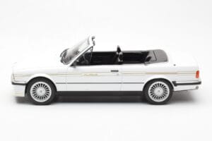 BMW Alpina C2 2.7 E30 Kabriolet Bílý MCG 1:18 MCG18383 Kov – obrázek 3 z 6