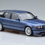 BMW Alpina B10 E34 4.0 Touring Modrý Otto 1:18 OT944 Pryskyřice - image 4 of 6
