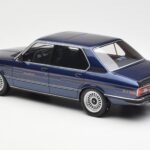 BMW Alpina B7S E12 Turbo Dark Sapphire Modrá Metalická Otto 1:18 OT640 - image 5 of 6