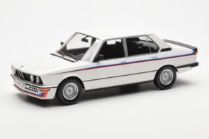 BMW M535i E12 Bílý Norev 1:18