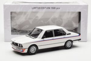 BMW M535i E12 Bílý Norev 1:18 183265 Kov – obrázek 5 z 5
