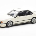 BMW M635 CSi E24 Bílý Dealer Edition AUTOart 1:18
