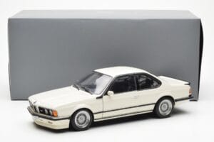 BMW M635 CSi E24 Bílý Dealer Edition AUTOart 1:18 80430145829 Kov – obrázek 8 z 8